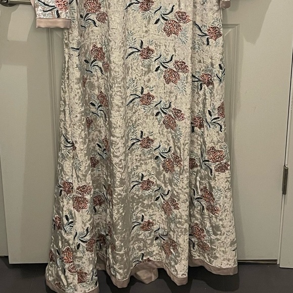 Flower Print long Kimono - Picture 6 of 10